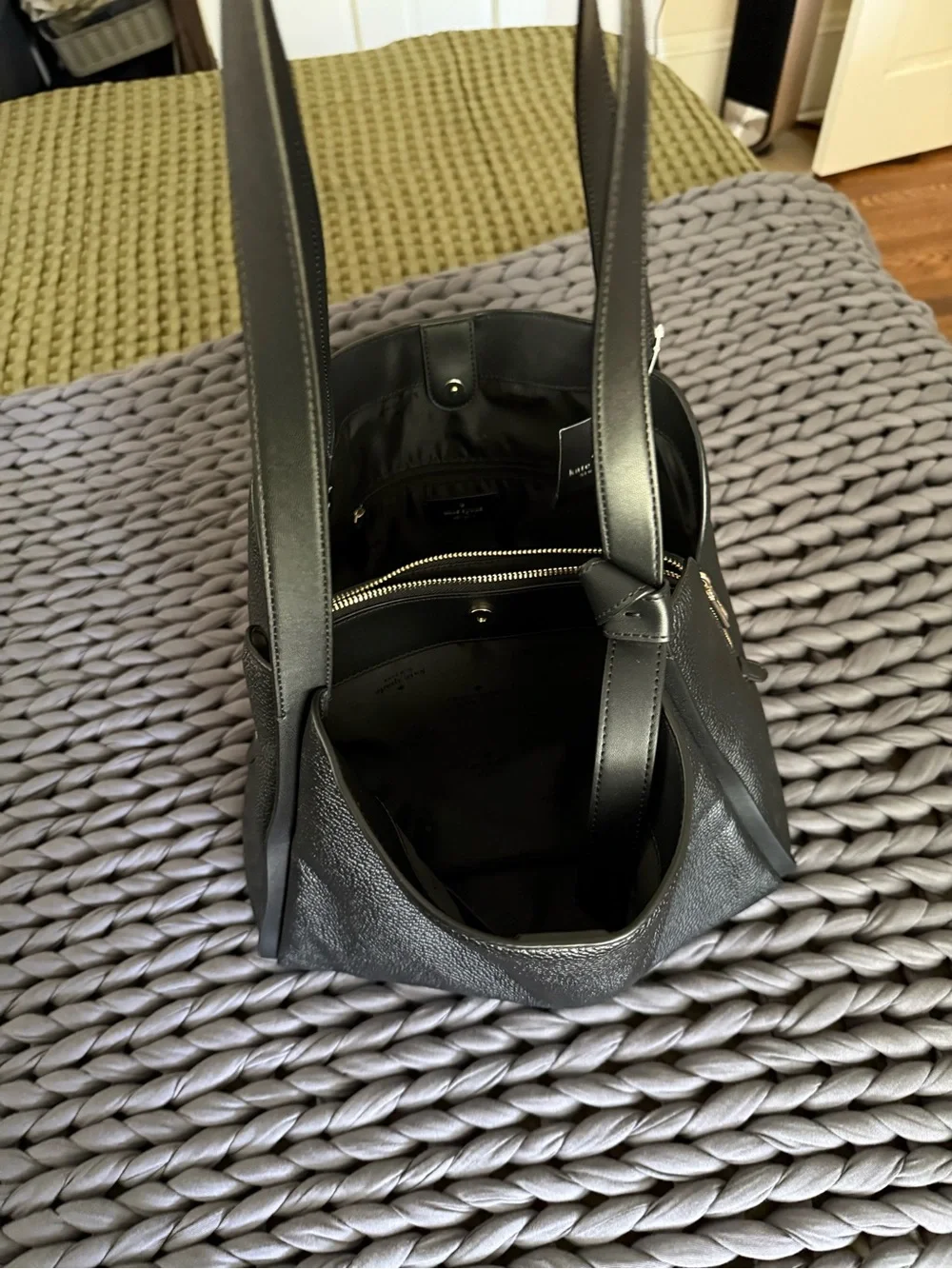 Kate Spade Knott Tote